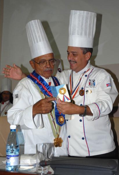 Muchas Felicitaciones por el Día de la Cultura Cubana y el Día Internacional del Chef