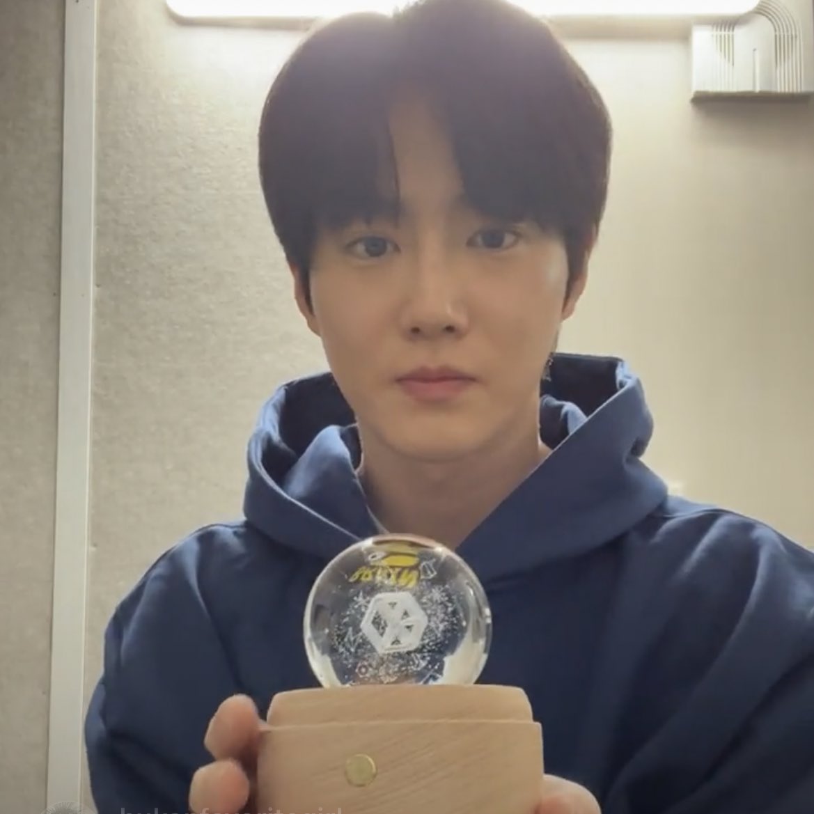 오늘 준며니 너무 아기토끼말랑이미남이었어🥲