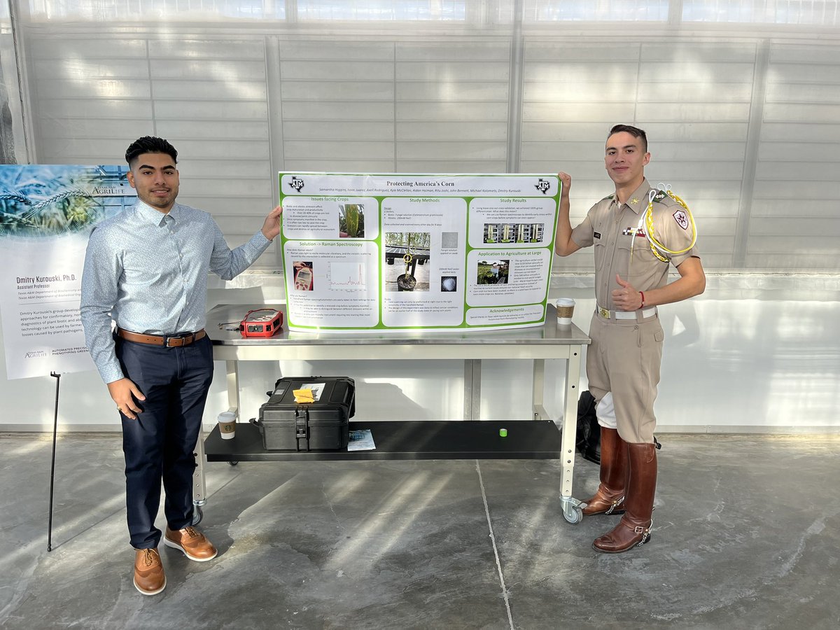 KurouskiLab's tweet photo. A big thanks to Isaac Juarez and Axell Rodriguez for presenting at the grand opening of the Automated Precision Phenotyping Greenhouse. They shared their research on early detection of stressors in corn crops, work that was possible thanks to the facility! @AgriLife https://t.co/h9nWZBLiyF