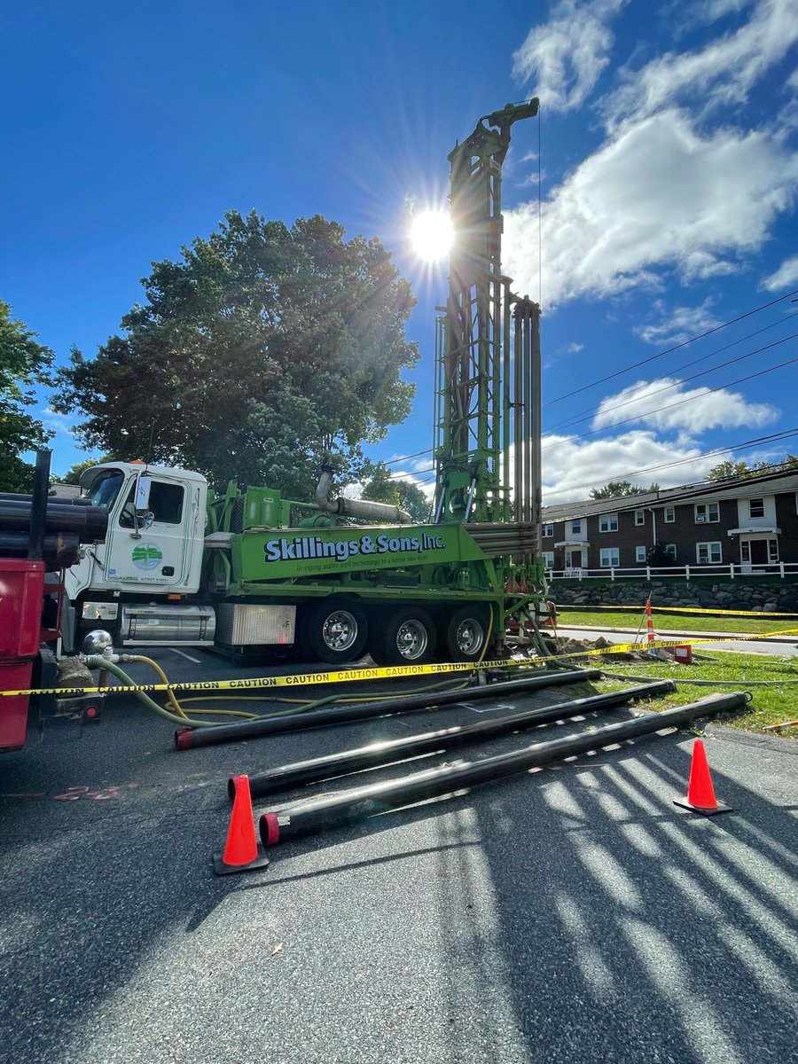 HEET_MA's tweet image. Exciting news!! Work has begun in @Framingham_MA, the site of @EversourceMA's first utility-installed #networkedgeothermal system. It will provide heating and cooling to ~45 buildings, including residential homes and apartments, businesses, a fire station and low-income housing.