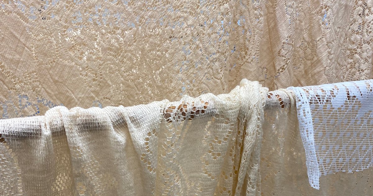 Delaware_REP's tweet photo. A little die...oops we mean dye, to get our old lace ready! #ArsenicAndOldLace is around the corner.
#WeAreTheREP #DelawareREP #Props #Costumes #ShopLife #Theatre #TheatreLife #Udel  #BackStage #ProcessShot https://t.co/Bps7hyhyKa