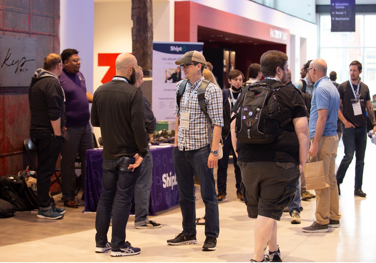 DevOpsDaysBham's tweet photo. #ThrowbackThursday to April, our host sponsor @Shipt talks to attendees on the first day of #devopsdaysbham.
Attend, speak, and support our 2023 event:
https://t.co/I5B2zjwNod
#inperson #birminghamal #conference #networking #devops #devopsdays https://t.co/71uB5PHDQe