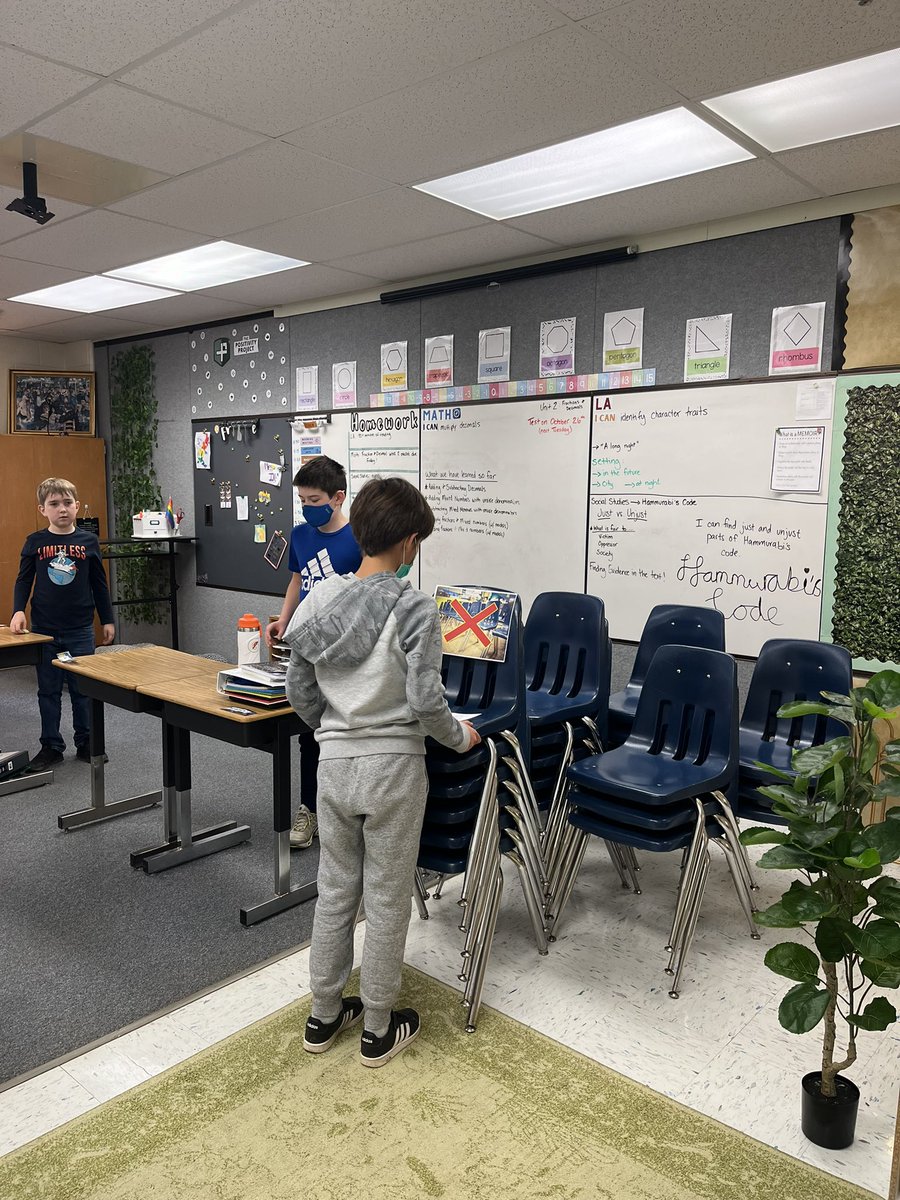 Sara Eichmeier tweet media