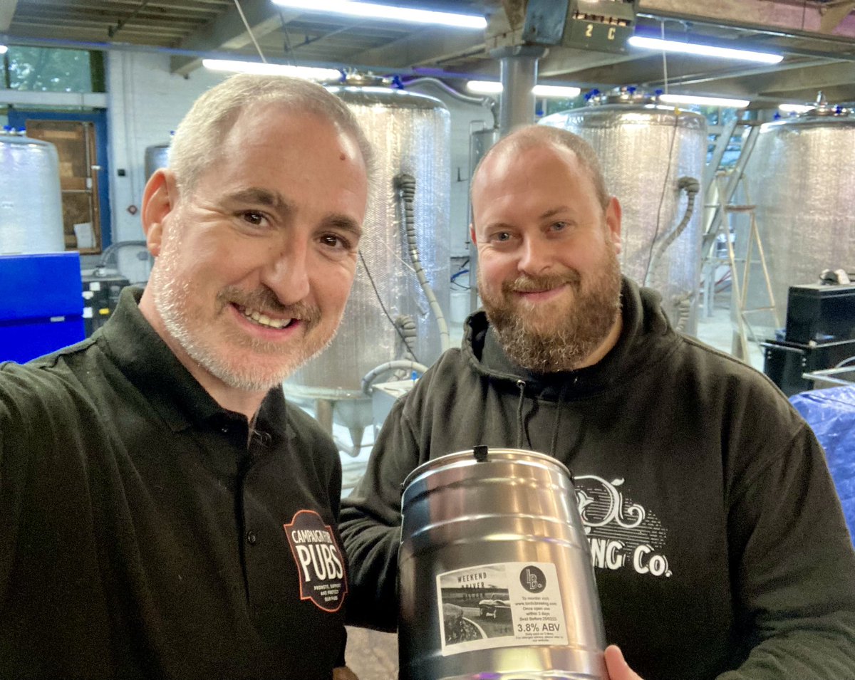 An absolute pleasure to visit the excellent @lordsbrewing in #Golcar #Huddersfield for a drink & chat (& stock up on some #beer!). Enjoyed recording a podcast with John too! #BackOurBrewers #SupportOurPubs #pubs #breweries #LordsBrewing