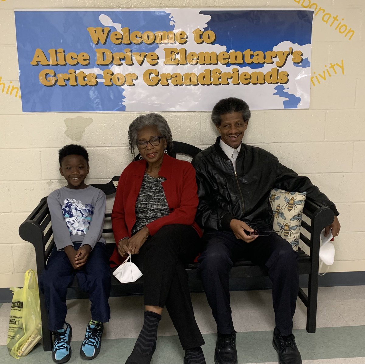 KatherineSpign1's tweet photo. Grits with Grandfriends! @TamaraCollier24 #SumterSDProud #ADEtheplacetoBEE #thehiveonthedrive https://t.co/f1NFuPUAEr