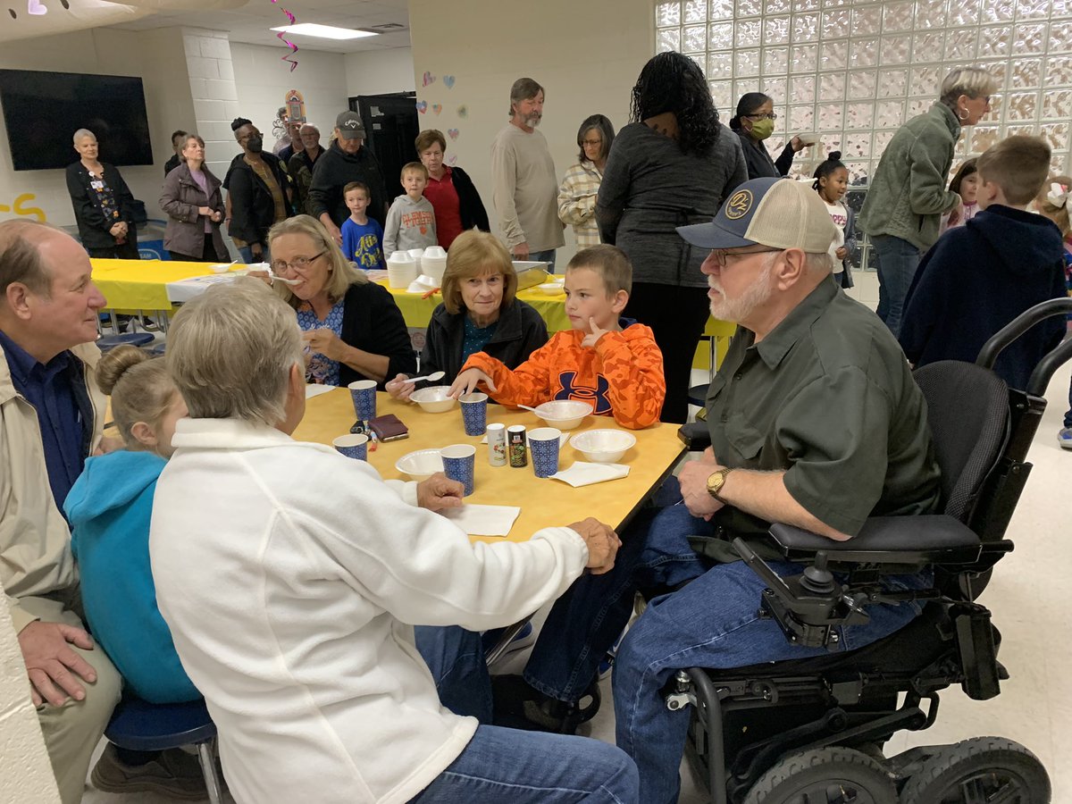 KatherineSpign1's tweet photo. Grits with Grandfriends! @TamaraCollier24 #SumterSDProud #ADEtheplacetoBEE #thehiveonthedrive https://t.co/f1NFuPUAEr