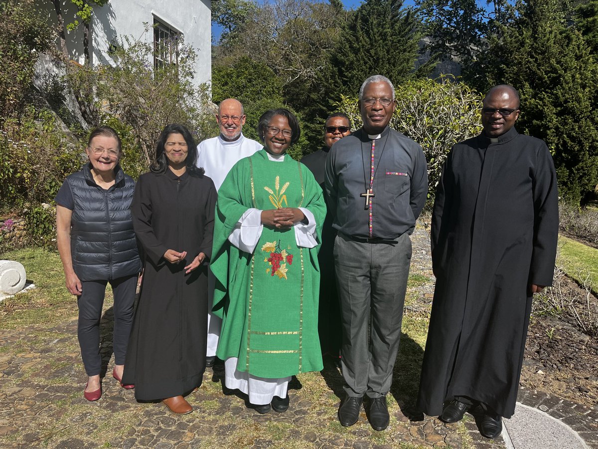 ArchbishopThabo's tweet image. Bishop Jennifer of Indianapolis celebrated Mass and lead an Indaba following her homily . Thanks Dean Michael and Bonita for sharing them .