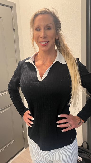 I&rsquo;m always on the move! #Hustle #dailylife #lifeofapornstar #milf #nofilter #fitover40 #fitalmost50 https://t<a href="/tag/hustle"class="tags">#Hustle</a><a href="/tag/dailylife"class="tags">#dailylife</a><a href="/tag/lifeofapornstar"class="tags">#lifeofapornstar</a><a href="/tag/nofilter"class="tags"><span>#nofilter</span></a><a href="/tag/milf"class="tags"><span>#milf</span></a><a href="/tag/fitover40"class="tags"><span>#fitover40</span></a><a href="/tag/fitalmost50"class="tags"><span>#fitalmost50</span></a>
