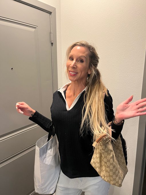 I&rsquo;m always on the move! #Hustle #dailylife #lifeofapornstar #milf #nofilter #fitover40 #fitalmost50 https://t<a href="/tag/hustle"class="tags">#Hustle</a><a href="/tag/dailylife"class="tags">#dailylife</a><a href="/tag/lifeofapornstar"class="tags">#lifeofapornstar</a><a href="/tag/nofilter"class="tags"><span>#nofilter</span></a><a href="/tag/milf"class="tags"><span>#milf</span></a><a href="/tag/fitover40"class="tags"><span>#fitover40</span></a><a href="/tag/fitalmost50"class="tags"><span>#fitalmost50</span></a>