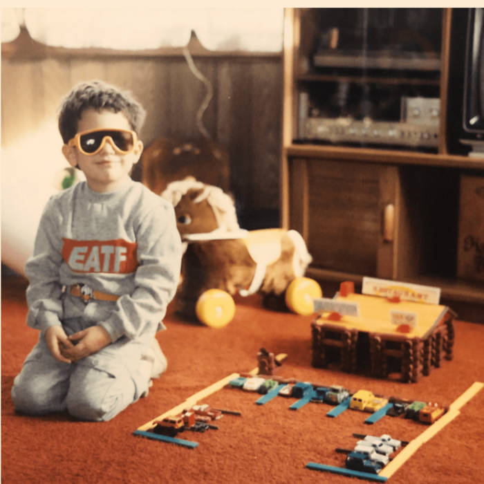 Our new album Between The Break is out everywhere today. We also have cds and a vinyl pre-order up. Linktr.ee/Eatfear