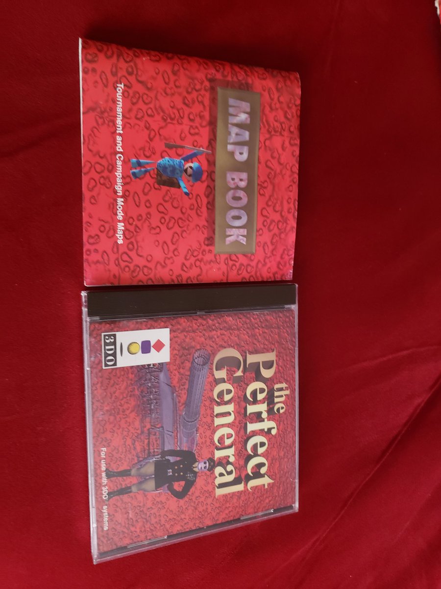 biddyjojanglez's tweet photo. Hello #gamers it's that time! Happy #3doThursday! Today I'll be looking at The Perfect General, and how absolutely fire it is. Lets do it #retrogaming. https://t.co/WOqzMLgw85