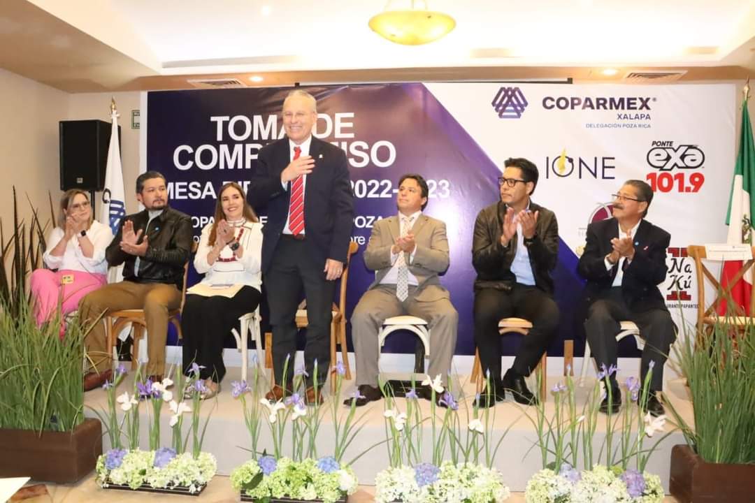 Coparmex_PR's tweet photo. El día de ayer realizamos la Toma de Compromiso de nuestra Mesa Directiva 2022 - 2023, al igual que una Comida de Segundo Aniversario de nuestra Delegación, acompañada de una Conferencia Magistral de nuestro Presidente Nacional @Coparmex . https://t.co/zivKOpn5nx