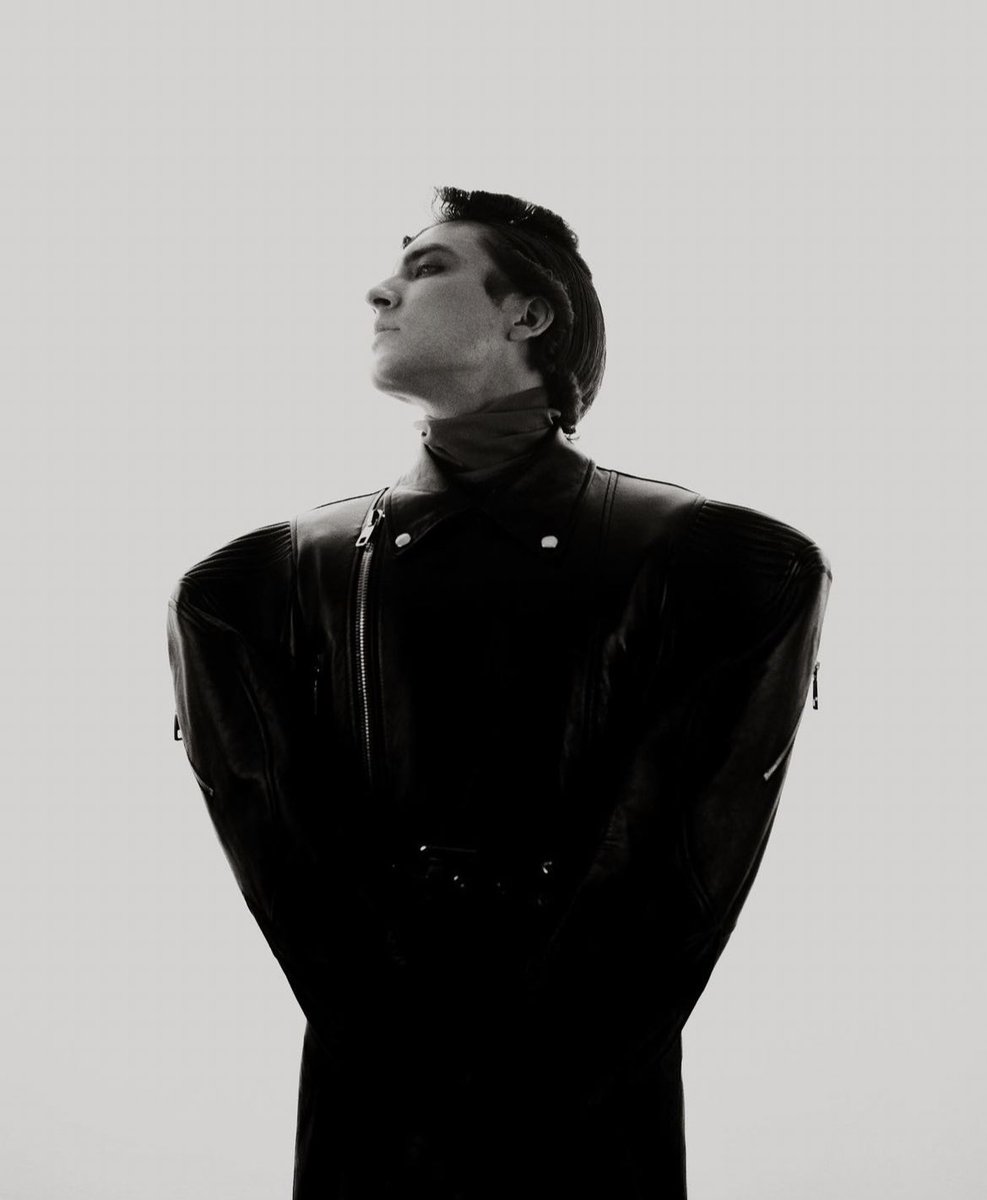 codyfernuk's tweet photo. 📸 - An existential odyssey 

Cody Fern for Behind The Blinds magazine https://t.co/6JiZGHkhGV