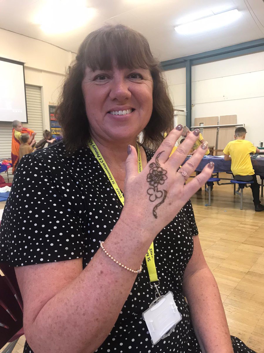 BFPMAT's tweet photo. Well done to all the staff and pupils @StMaxentiusPri for a fabulous day celebrating Diwali  🪔 💥 #diwali https://t.co/twAwLjBKvO