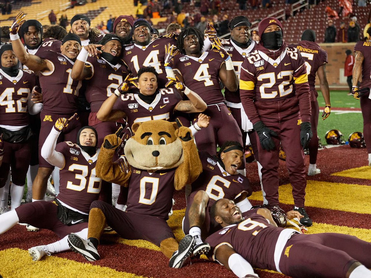 chuckgilbert3_'s tweet photo. #AGTG After a great day with the University Of Minnesota football staff. I am extremely blessed to have been given an opportunity to play in the BIG 10 football division 
#SKIUMAH @Shakes_GopherFB @CoachMGSimon @Coach_Fleck https://t.co/VtxuqQO88U