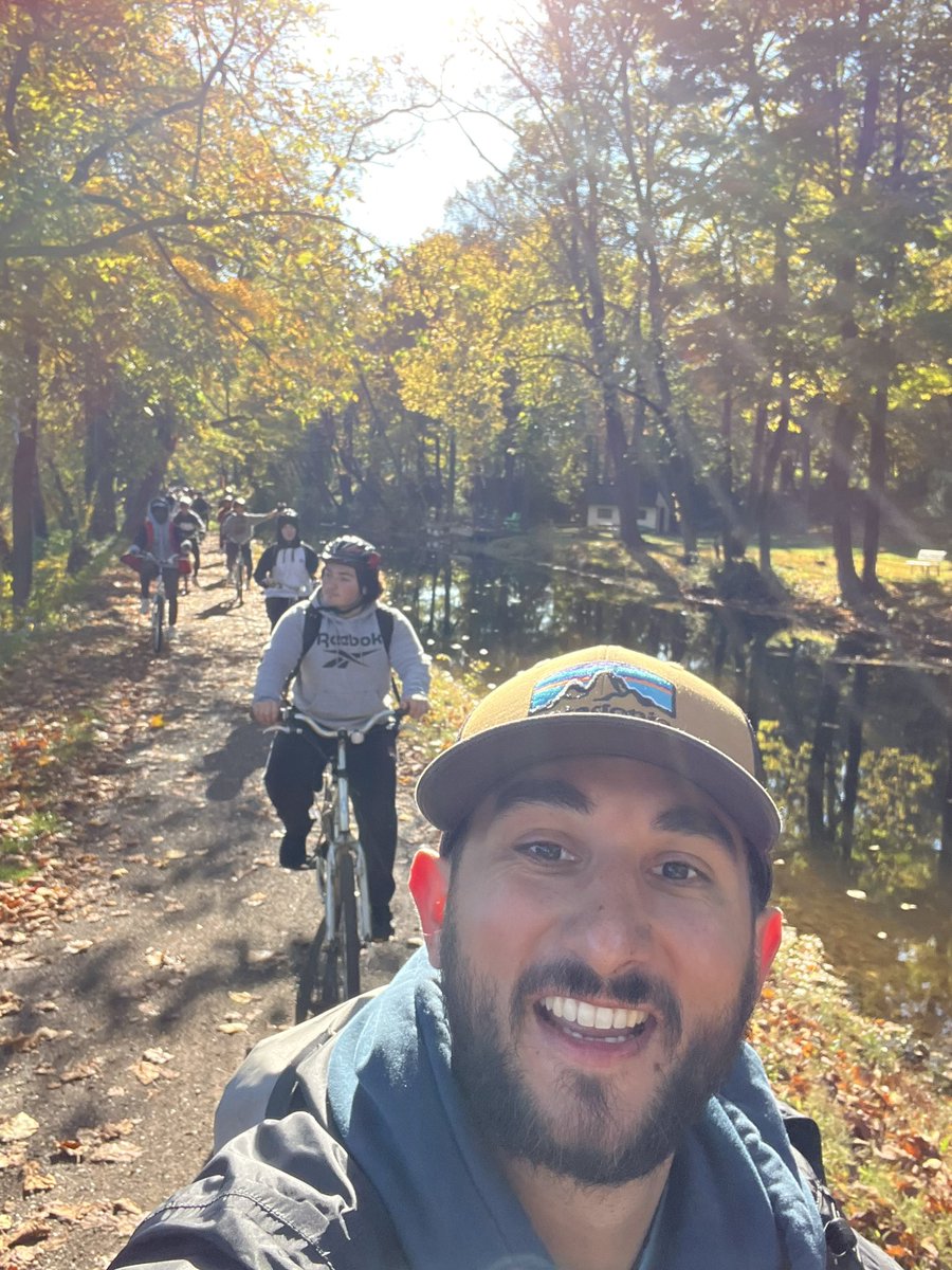 BoundJlhs's tweet photo. We had a great day on the D&amp;R Canal with our good friends from across town! https://t.co/yzyKWYh5V9