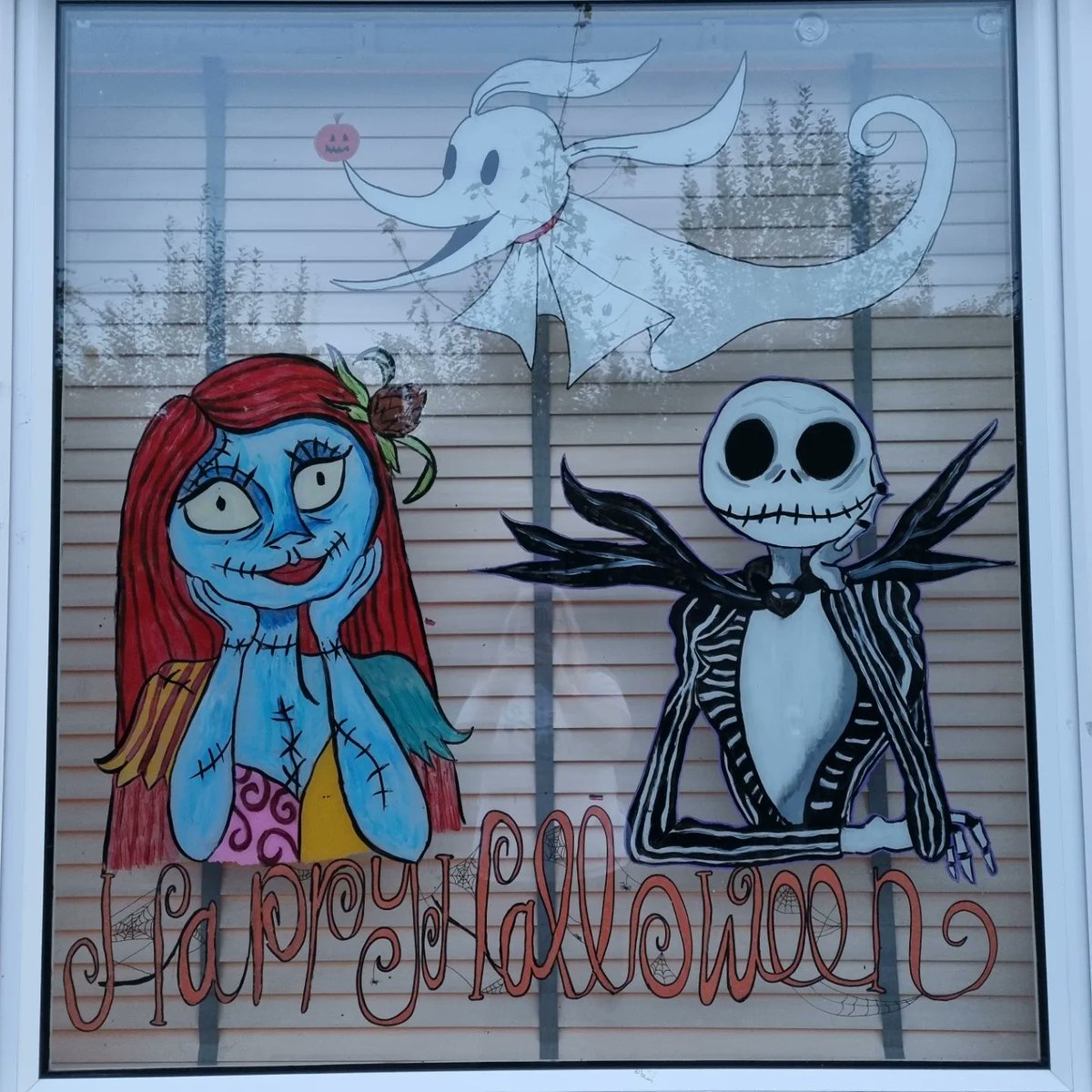 CaptainChar's tweet photo. Hi all, I'm actually doing some self promotion of my window painting work and I'd love it if you could share and tag any one who might be interested and local to Tunbridge Wells :) #tunbridgewells 

https://t.co/5G2rWcyI1w https://t.co/Ft0iRygS03