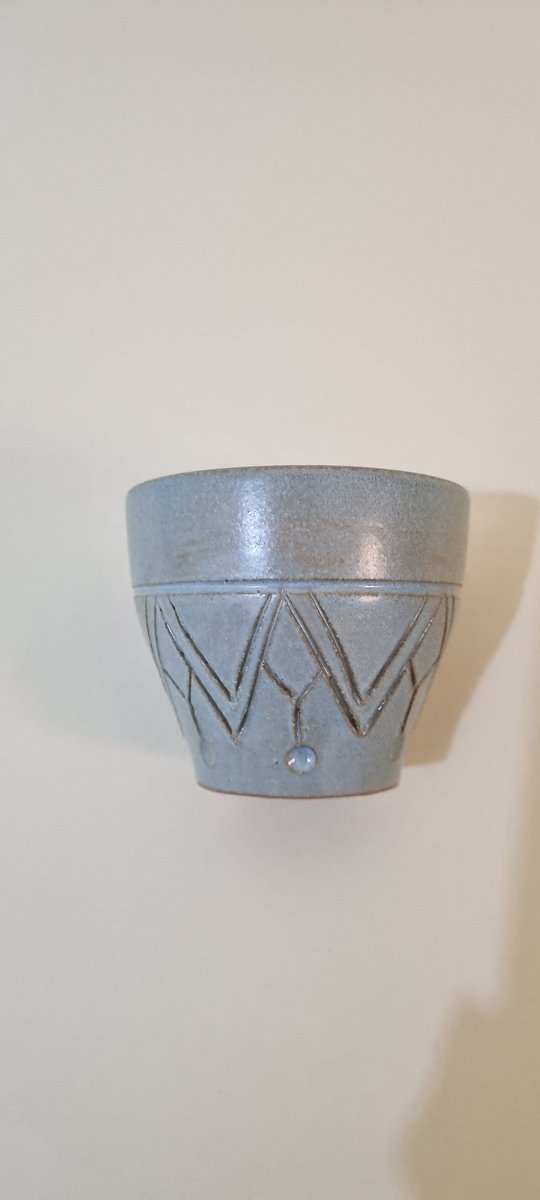 GallerySaudi's tweet photo. The Saudi handmade pottery reflects patterns found in Saudi Arabian decoration and architecture. 
For more information WhatsApp +966 55 100 8297 or DM.
#saudimade #pottery #alula #hegra 
#corporategifts https://t.co/7r3g0EjqtH