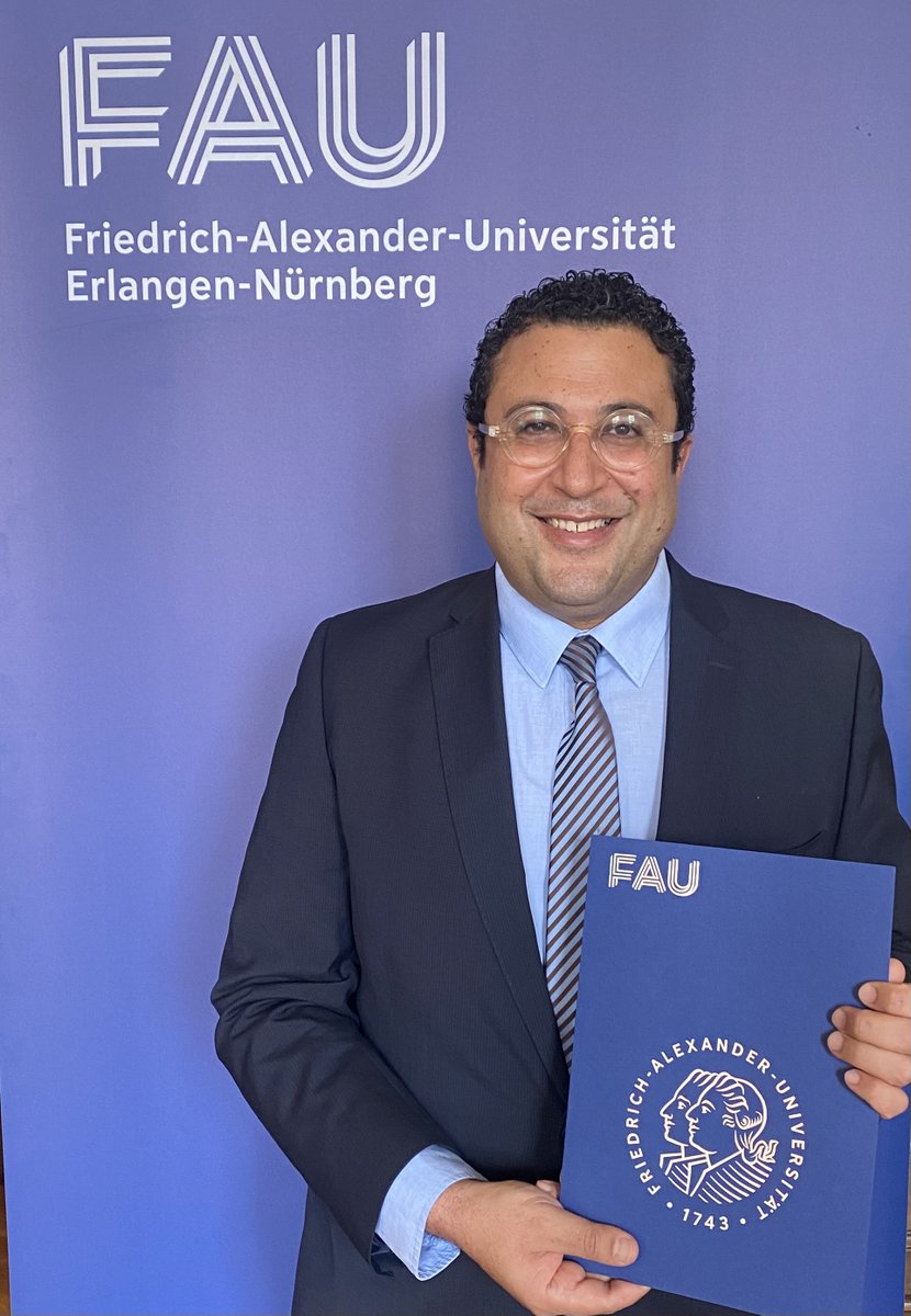 #FAUcongrats to Dr. Mohamed Marwan who is now #FAUprof of #cardiology. His major research field is #CardiacImaging. The right topic at the right place! @Steph_Achenbach @UniFAU