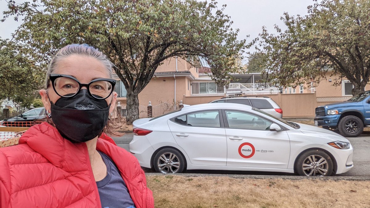 spokesmama's tweet photo. Bad news: My asthma is triggered by smoke--even 10 minutes outside with a good mask on will affect me, it's far worse if I'm breathing harder from walking or biking. 

Good news: I can use @modo_carcoop when I need to, &amp; don't need to spend all the money to own a car. #LetsModo https://t.co/LItiXpR60R