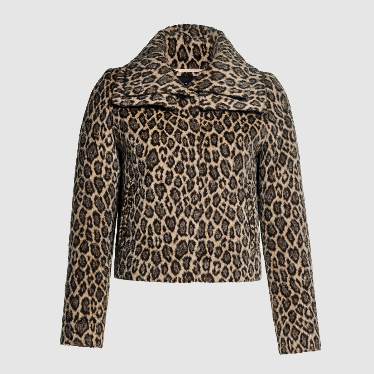 Sentaler's tweet image. New in! The SENTALER Moto in a signature Leopard print. Now available at sentaler.com in limited quantities. #SENTALERFW22 #CapsuleDrop