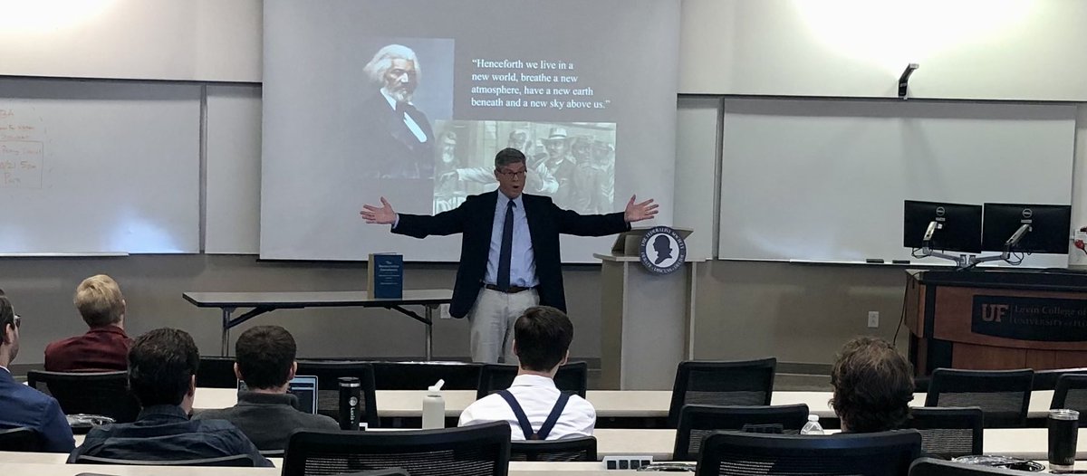 Great to welcome ⁦@kurtlash1⁩ from ⁦@URLawSchool⁩ to #UFLaw for a great talk on Originalism and the Reconstruction Amendments. Thank you ⁦@FedSocUF⁩ and ⁦@JohnStinneford⁩!