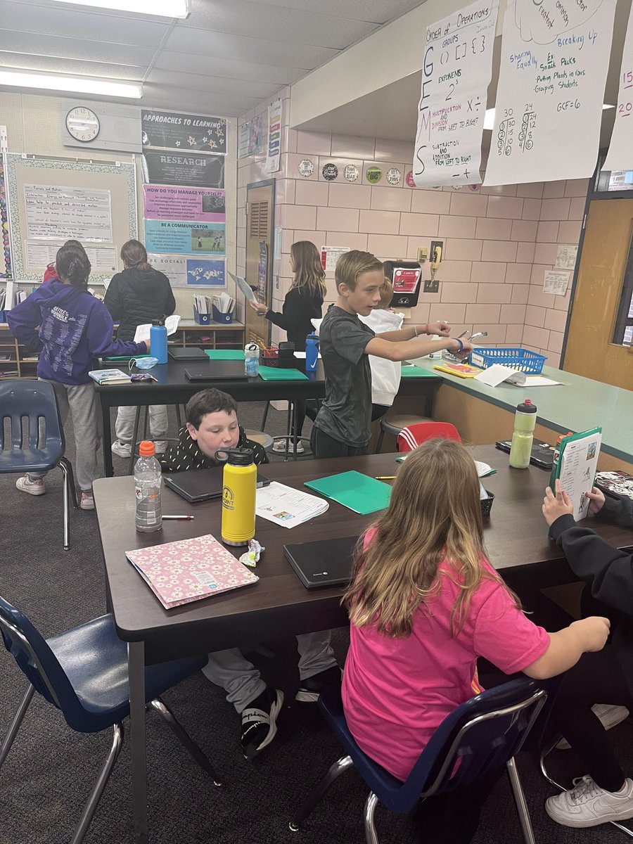 HiltonCSDFrench's tweet photo. 6th graders in Mr. Grayson’s class at Village played Charades today to practice saying activities in French. They got so creative! Check out riding a bike, singing and shopping! https://t.co/2Tjwy3hTZg