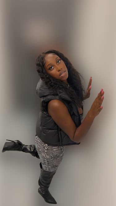 kucciiiii's tweet photo. be careful with your words because i note that. The energy you give i give it right back . π
#trouble #missmisunderstood #kayyc β¨π«³πΎπ«³πΎ https://t.co/uBJ5y7AdgT