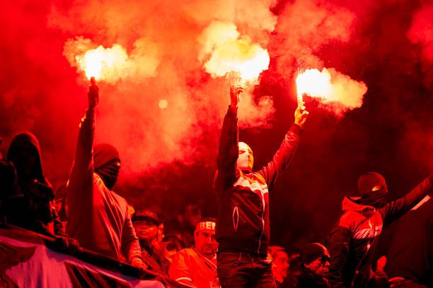 Vslb1904's tweet photo. Pyro is not a crime https://t.co/PFmfWNRCcp
