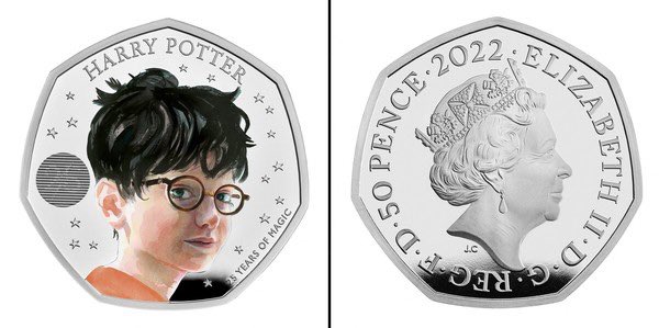 universopotter_'s tweet photo. Harry Potter vai estampar moedas no Reino Unido em comemoração aos 25 anos desde o lançamento do primeiro livro! https://t.co/nBe4fTK4SI
