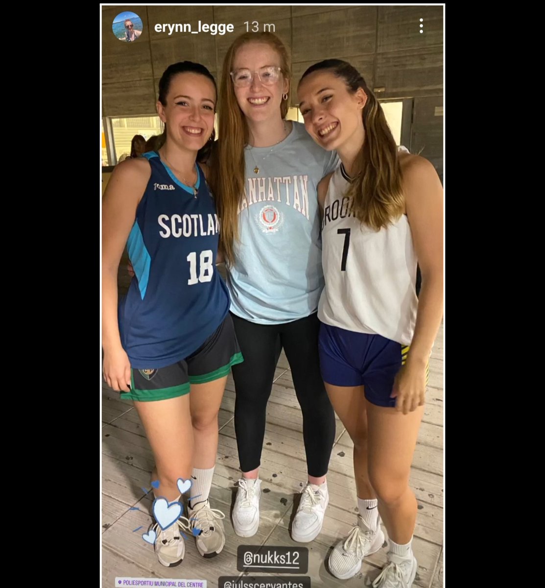 When you bump into 2 old teammates when over coaching in Barcelona......Ezzy super chuffed💞.....and one happens to have on the top you gave her 4 yrs ago.🇪🇸🏴󠁧󠁢󠁳󠁣󠁴󠁿 #basketballjourneys #palsforlife