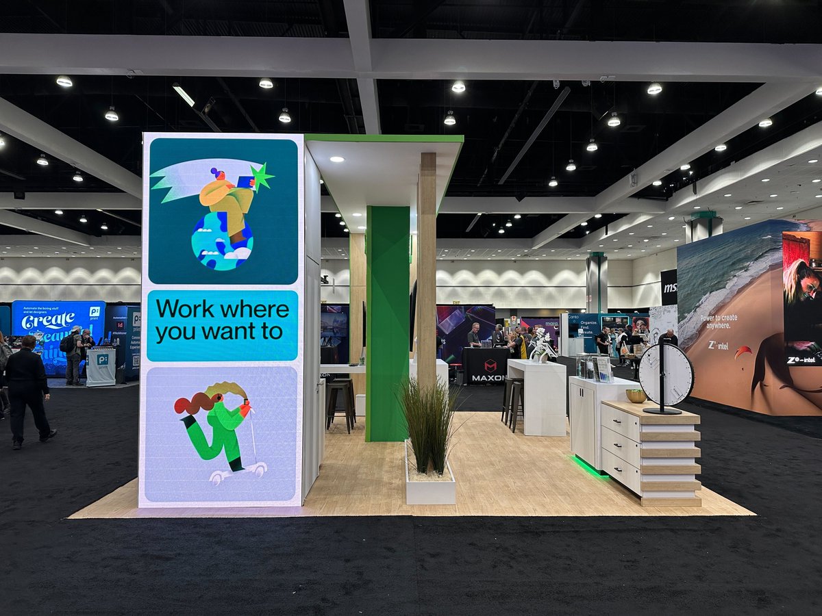 Upwork's tweet image. Thanks to all who stopped to say hi 👋 at @adobemax! 

Visit Booth #811 on the last #AdobeMax day TODAY to enter our raffle and spin our swag wheel and discover why #ThisIsHowWeWorkNow.