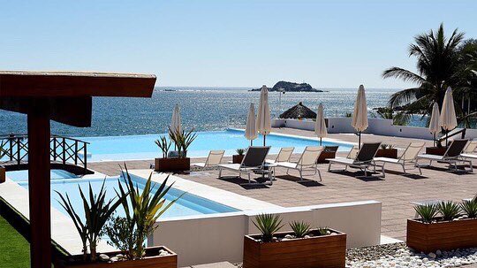 HDCmexico's tweet photo. A new winter diving season it's about to begins and #HDC as a #PADI 5-Star Instructor Development Center is more than ready to pamper all of you!

#huatulcodivecenter #divehuatulco #divemexico #padi5staridc #buceohuatulco #bonassiofficial #UnderwaterRevolution #teambonassi https://t.co/sGBEmsi46p