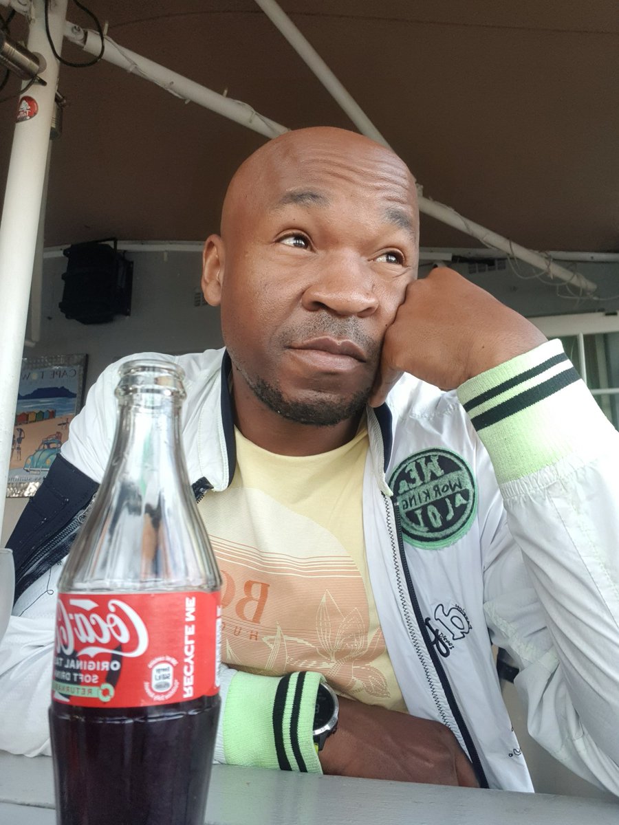 AFRIKA_SIBU's tweet image. iCoke imnandi kuma 🏃‍♂️Race kupheka🤔