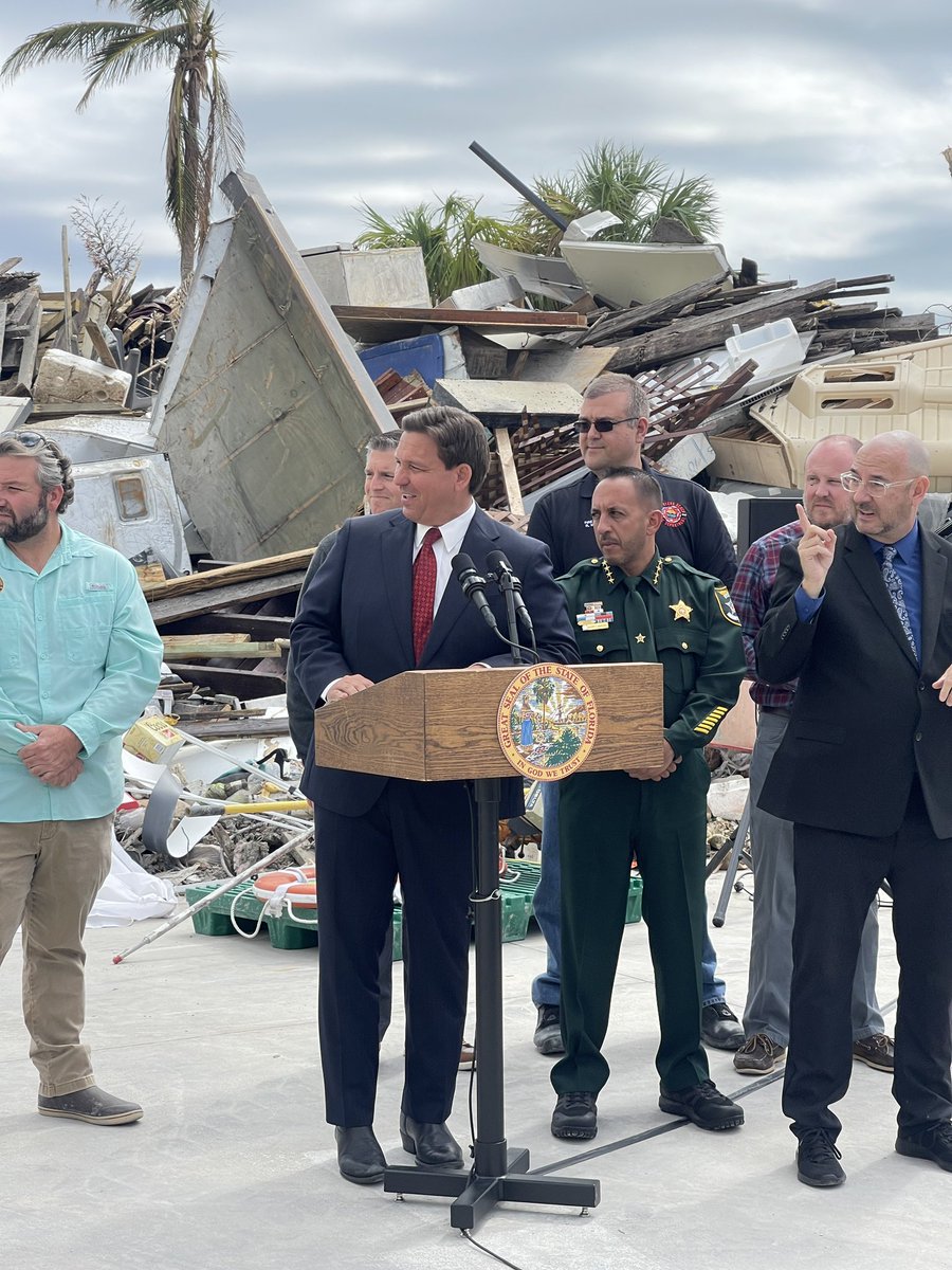 Governor DeSantis announces that the deadline for property taxes in our area has been extended. @winknews @GovRonDeSantis @SheriffLeeFL