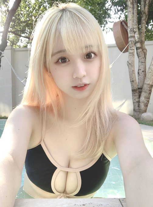 Twitterのコスプレ画像32