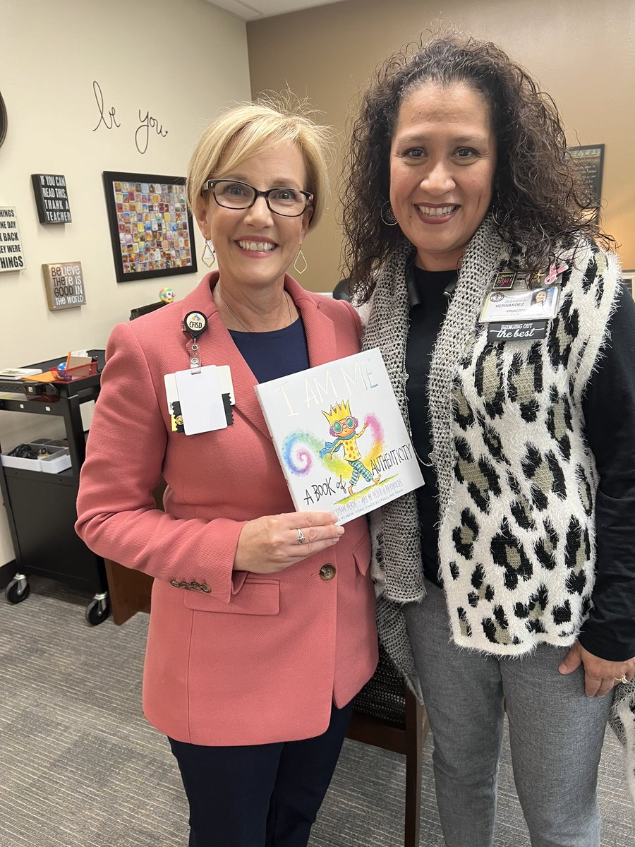 JulieHinaman's tweet photo. The next time I’m feeling down, I’m heading back to @CFISDEmmott Elementary to brighten my day! This school is filled with pure joy, love of learning, wonderful teachers &amp; staff and an amazing Principal! https://t.co/Em4VTOLIZf