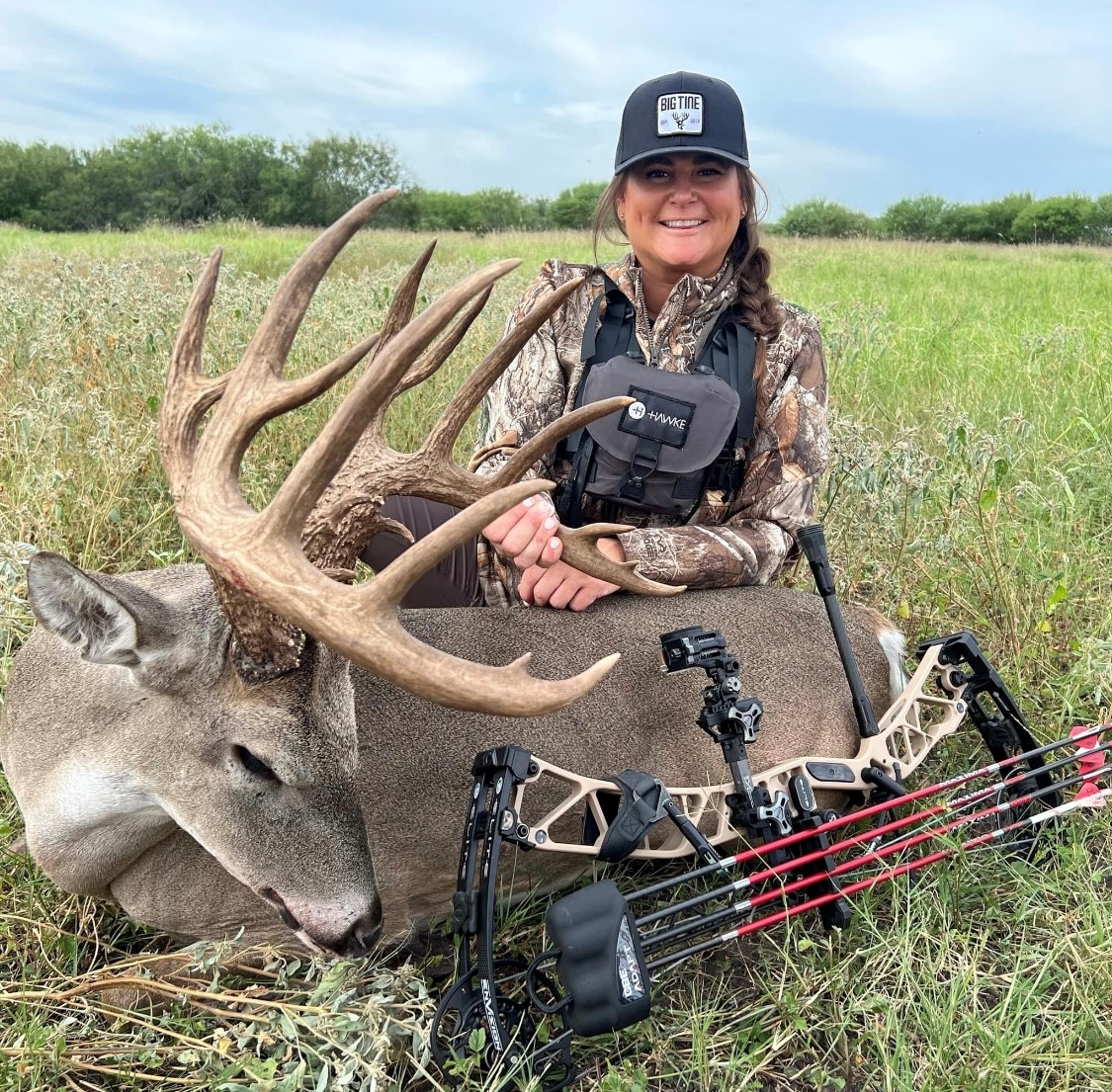 Check out this monster buck that our good friend Bonnie McFerrin from The Legends of the Fall downed during opening week in Texas. A free-range bowhunting GIANT at 195 2/8' from Kleberg County. Way to go Bonnie!! #hunting #FindYourAdventure #ITSINOURBLOOD #deer #Texas #bigbuck