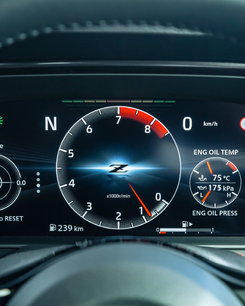 NissanQuebec's tweet photo. La Nissan Z est tout aussi belle à l’intérieur↗😍 @Nissan #Z https://t.co/V64TPsMVNi