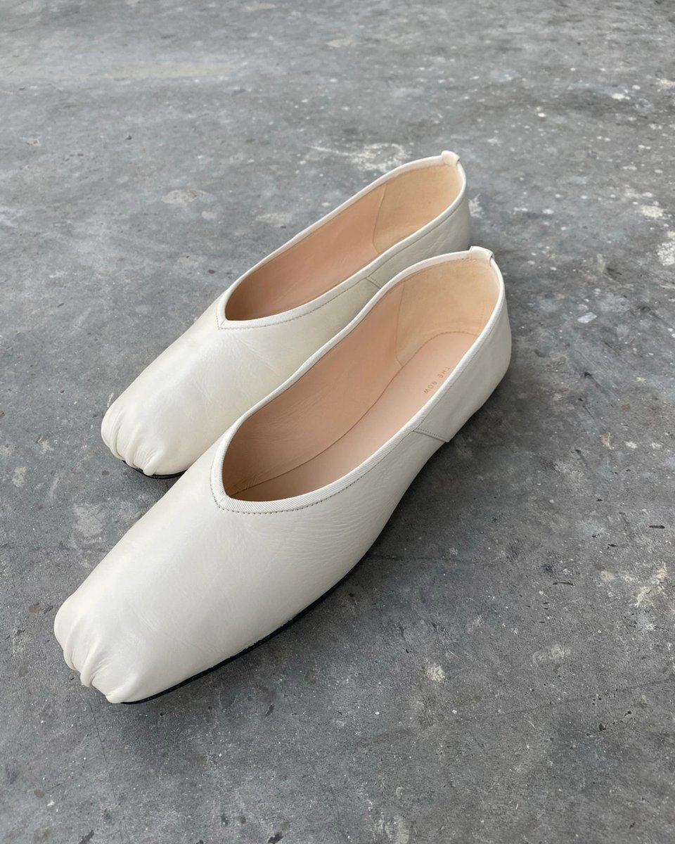 Featured Picks: Ballet Flats and Mary Janes