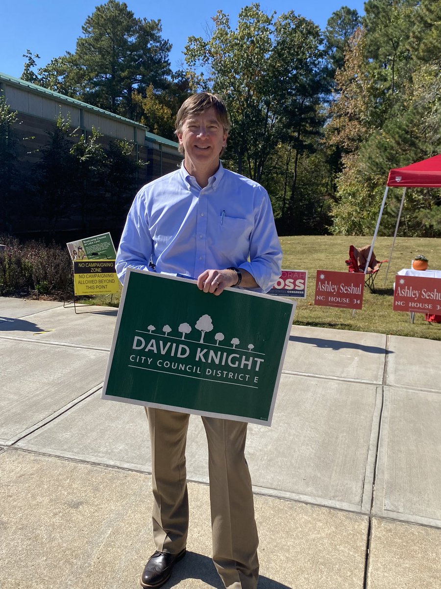 I’ve had a great time today speaking with folks at Lake Lynn Community Center for the first day of early voting!

Polls remain open til 7:30 pm. Come on out and vote!