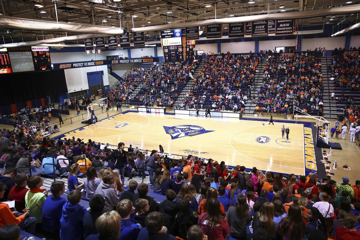 After a great unofficial visit, I am thankful to have received an offer from <a href="/UTMartinWBB/">UT Martin Women’s Basketball</a>!  Thank you Coach McMillan, @CoachG_UTM &amp; <a href="/maddiewaldrop/">Maddie Spencer</a> for having me! #flywithus