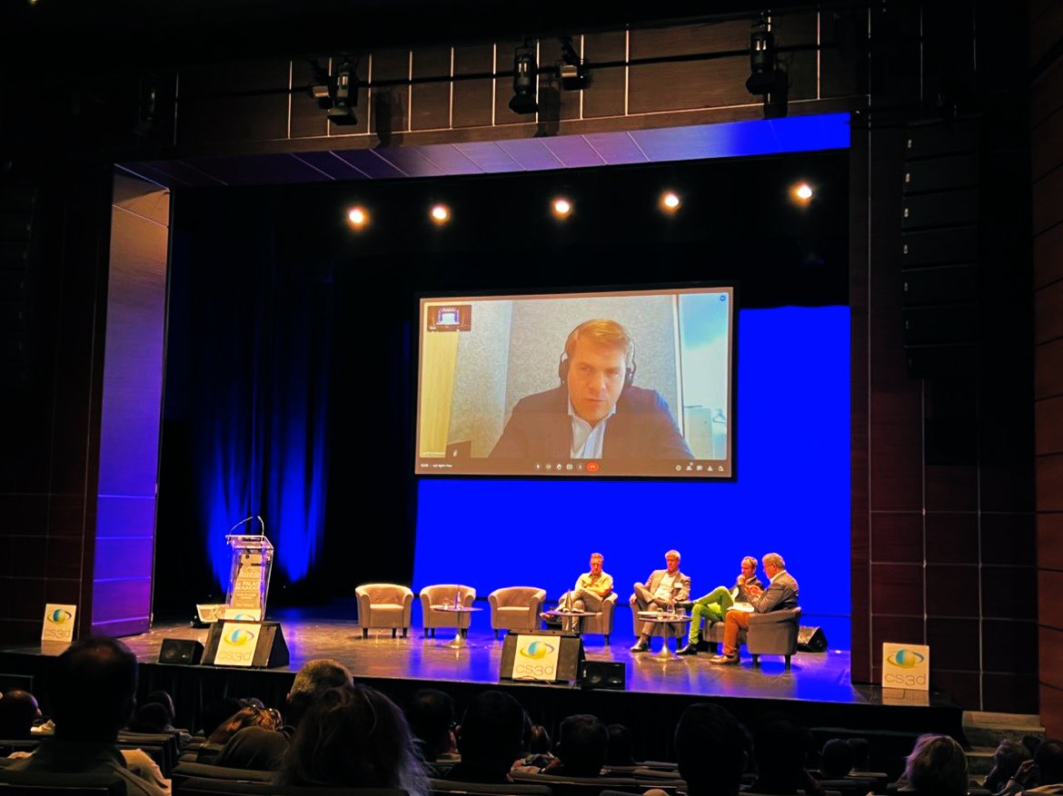 geoffroyboulard's tweet photo. 🎙Intervention au cours des Journées nationales de la Chambre Syndicale @CS3D_info qui réunit à Pau les acteurs de la protection contre les parasites et les nuisibles (1200 applicateurs, fabricants, distributeurs et formateurs)
#deratisation #desinfection #desinsectisation https://t.co/63kPjWTHdc