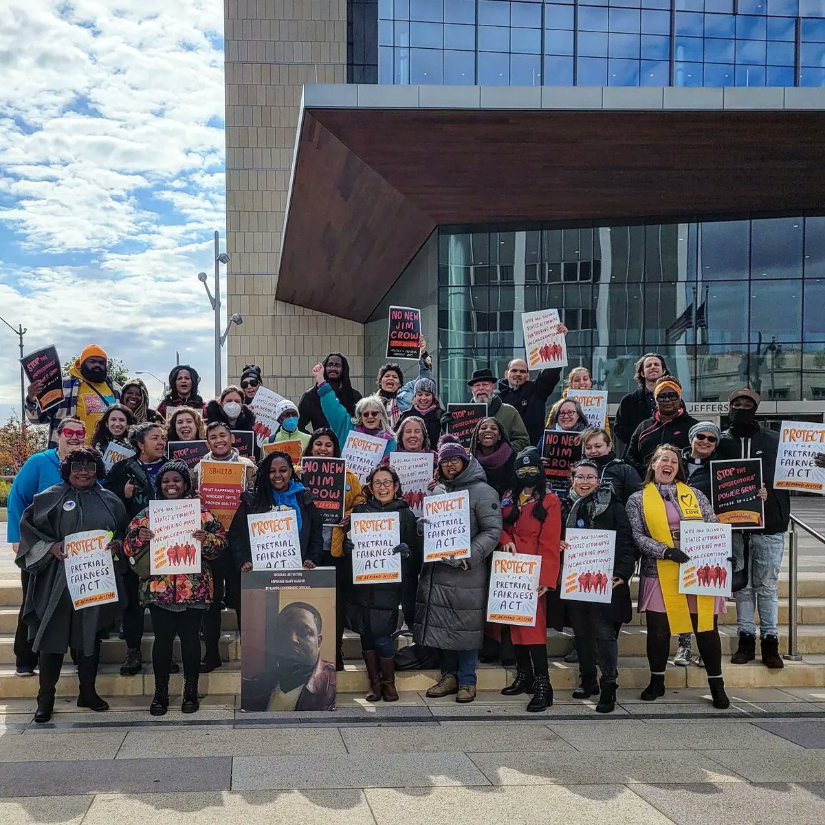 endmoneybond's tweet photo. State's Attorneys like @JameswGlasgow are not going to stop our movement for justice! Pretrial Fairness now! https://t.co/B4Flbiumpo