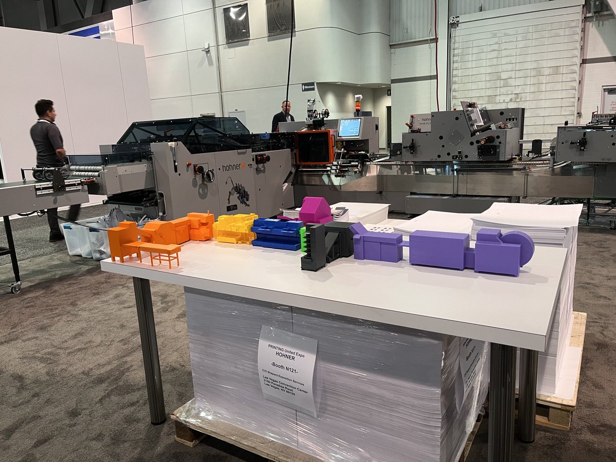 This printing geek loved that you could plan the configuration of your set up with blocks. Coolest thing (and there’s been a lot) that I’ve seen at Printing United in Las Vegas this week!  ⁦(Display for Hohner)