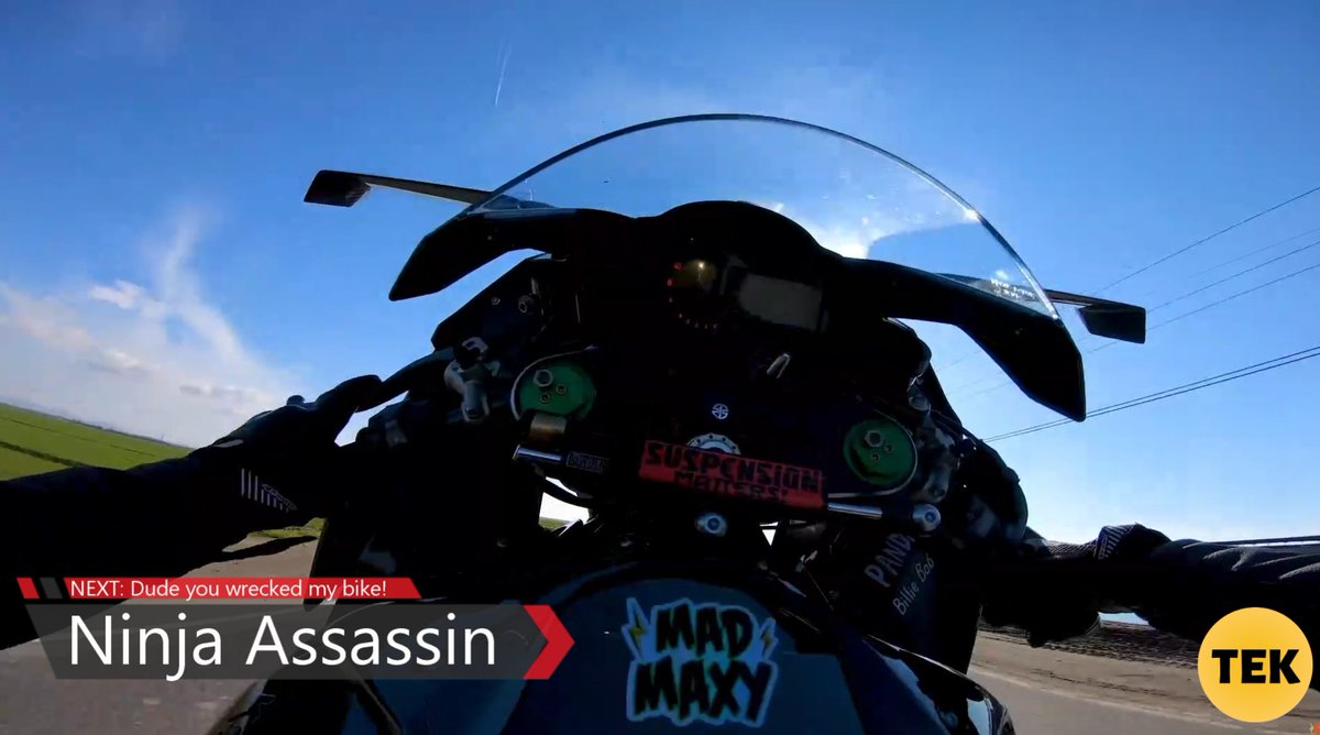 TeksTherapy's tweet image. OMG I found some insane clips to show you guys in the next video.
This screenshot is right before dude wrecks his friends 😲 Brand New Kawasaki Ninja!
Hopefully I can finish it by Friday 12pm EST.
#Carfails #mechanicalproblems #ninja1000