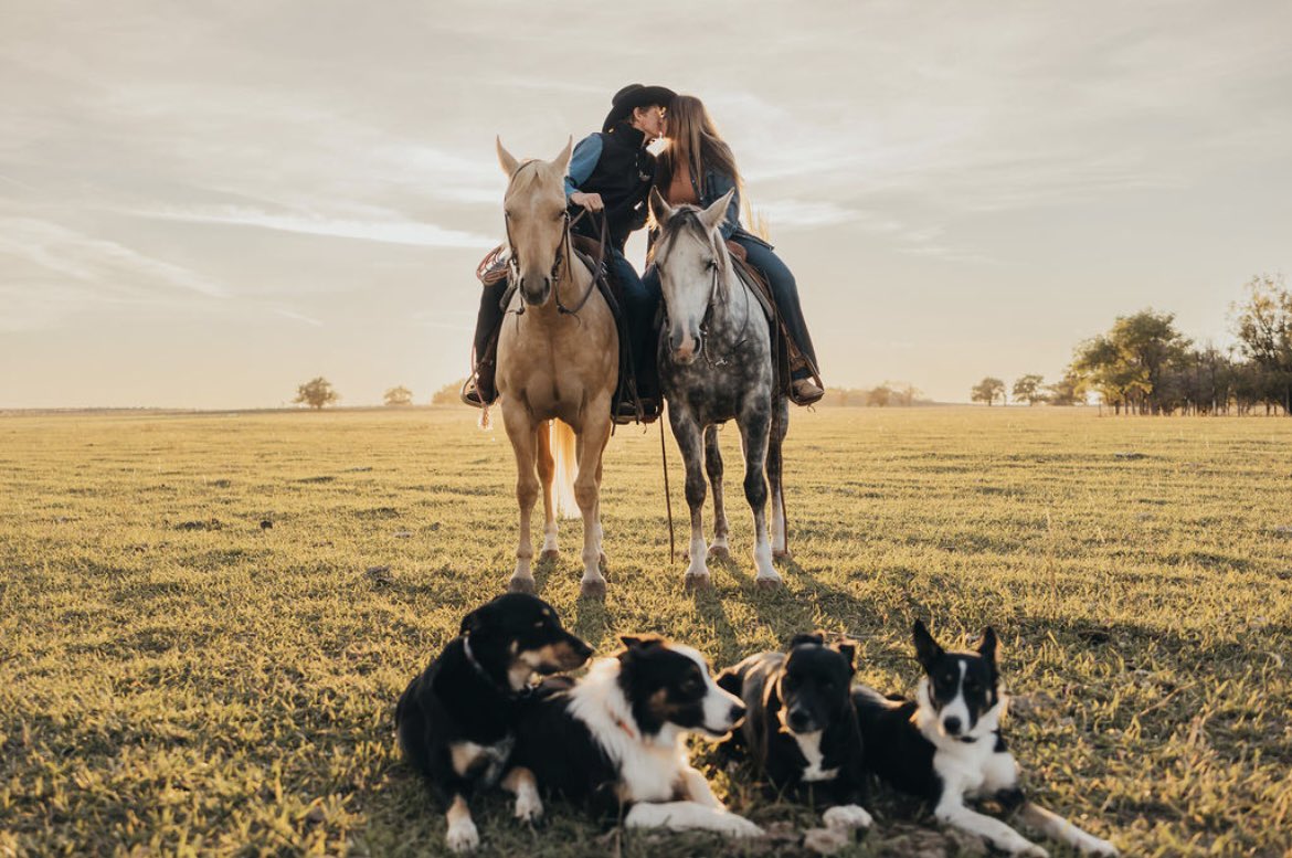 harleejolane's tweet photo. Is it bad that I’m way more obsessed with these photos than I am with our wedding photos??? https://t.co/TmdqswIjEo