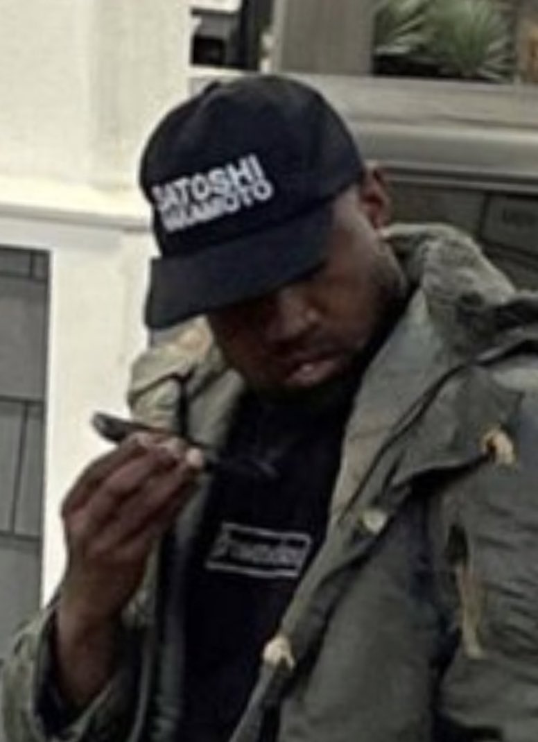 CWNLofficial's tweet photo. Kanye wearing a #SatoshiNakamoto hat! https://t.co/GL0vjiYT1g