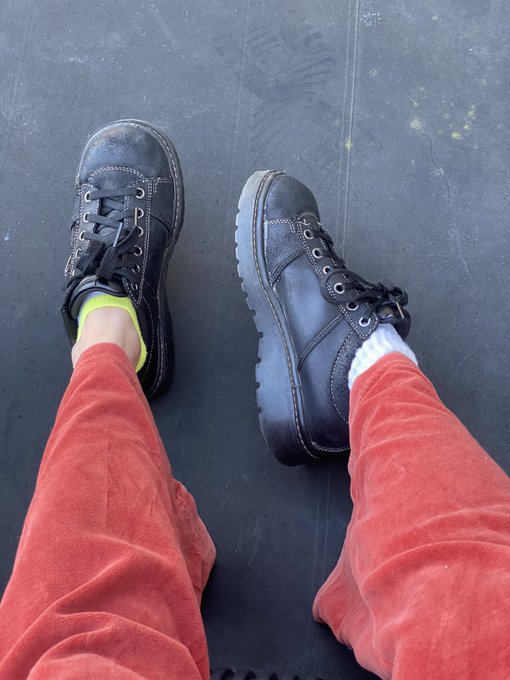 It&rsquo;s the way you call me another man&rsquo;s name when I&rsquo;m tryna make love to you 😩 https://t.co/khWtx6R5Q