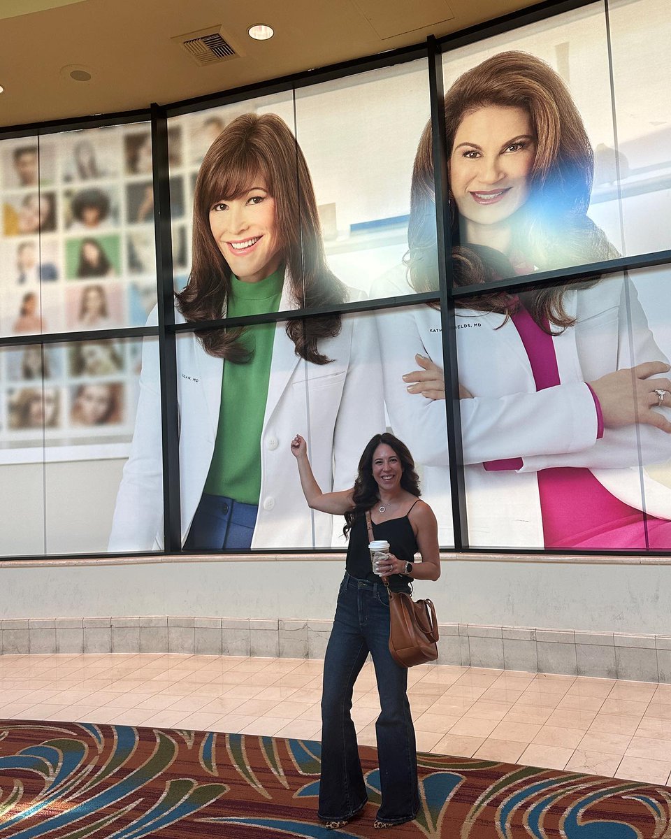 RodanFieldsHQ's tweet photo. #RFConvention has landed in Viva Las Vegas 🎰 ✨ Are you here or watching virtually? https://t.co/HkXU15OHe4